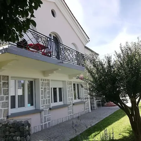 Appartement Dans Villa Pau Exterior photo